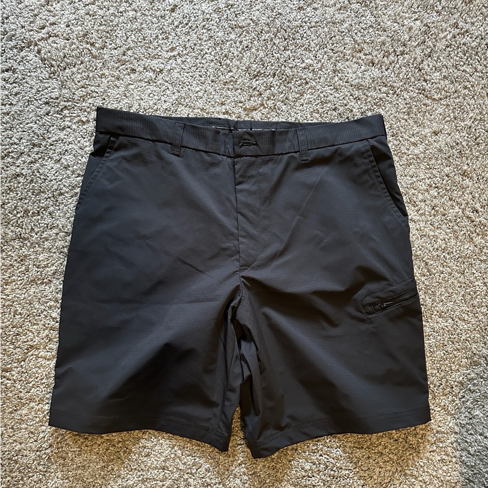 Pebble Beach Men's Black Flat Front Shorts
